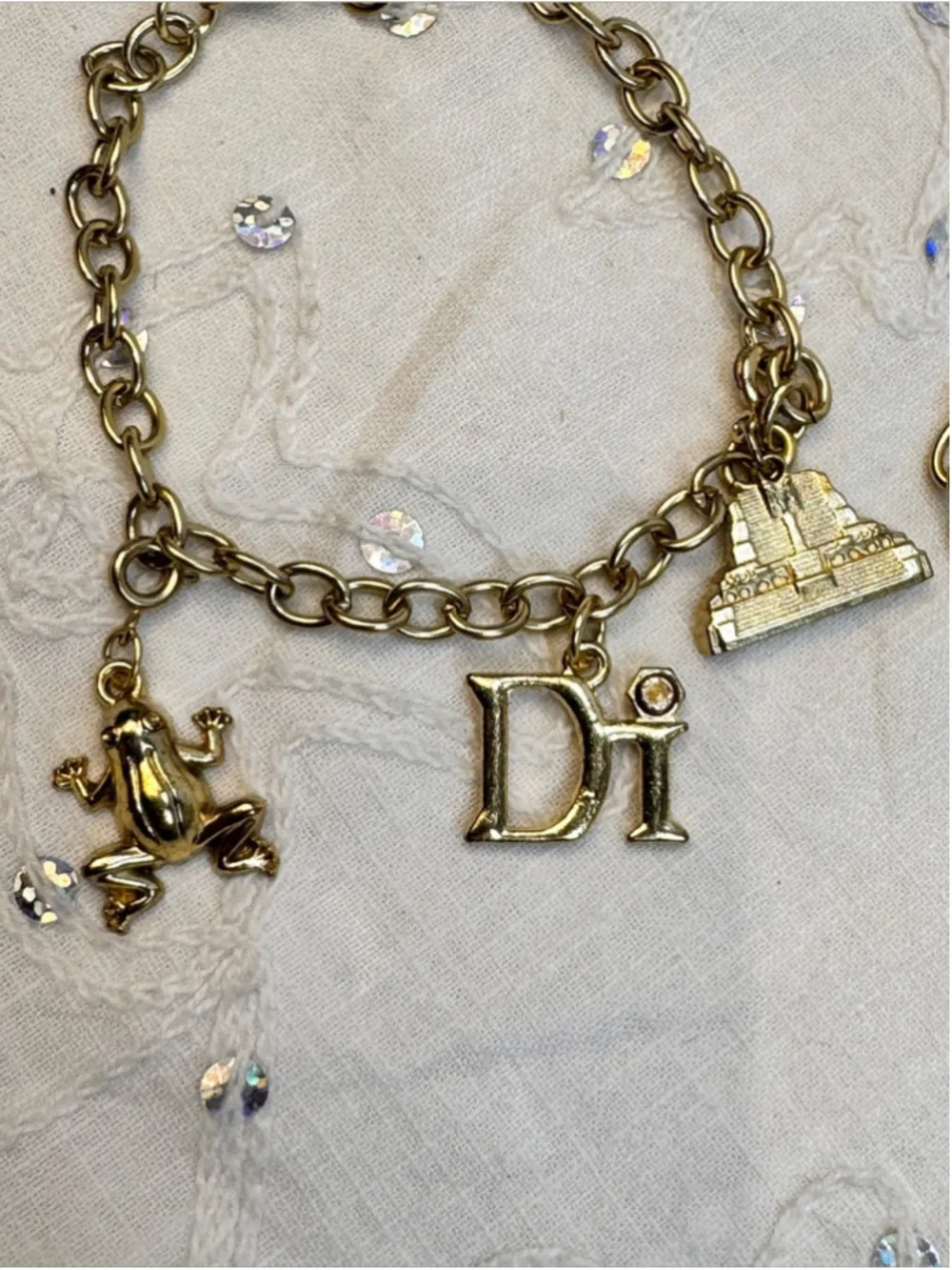 Diamond International Souvenir Charm Bracelets Set of 2 & 4 charms